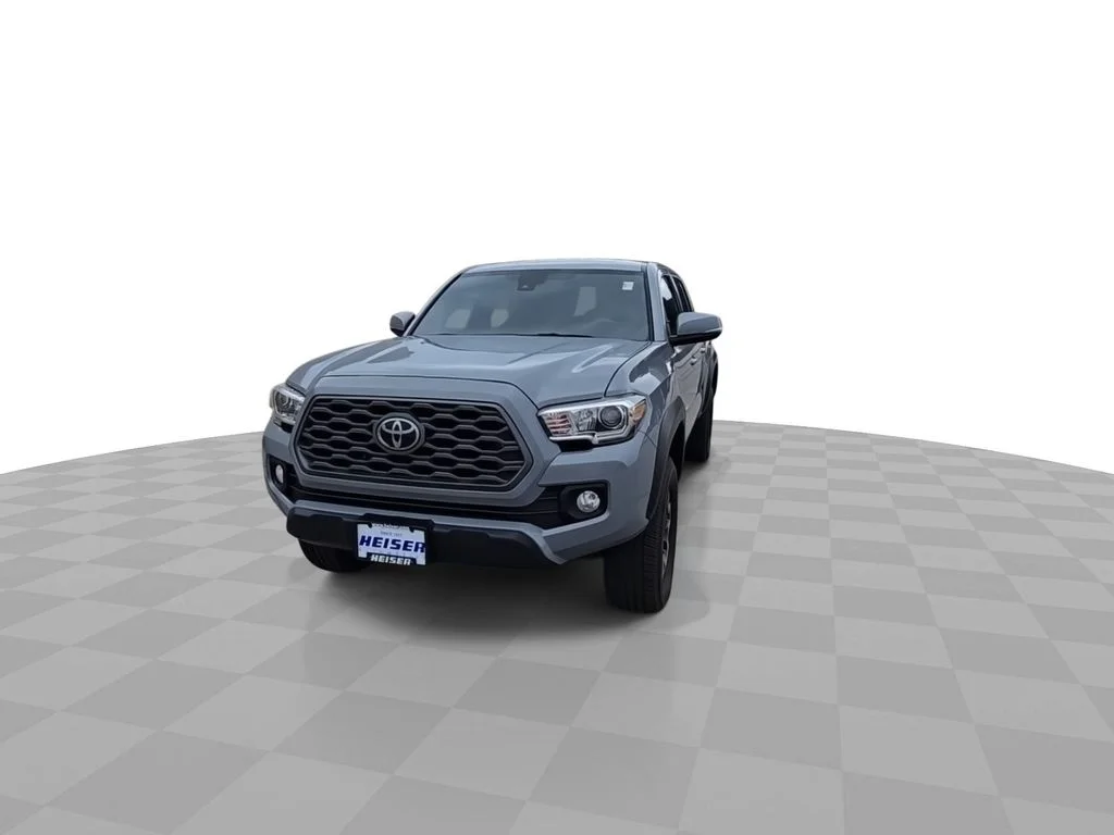 Used 2021  Toyota TRD Off-Road image 4