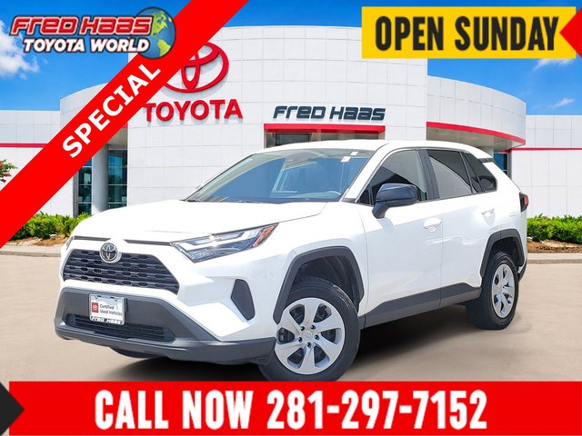 2025 Toyota RAV4 LE