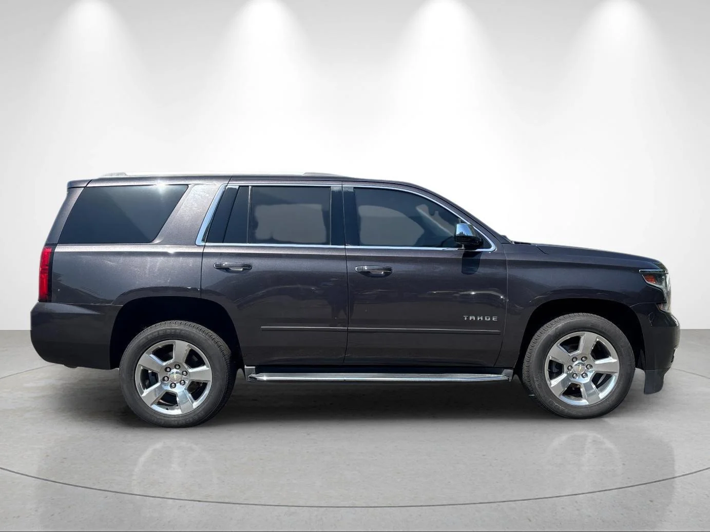Used 2017 Tungsten Metallic Chevrolet Premier image 6