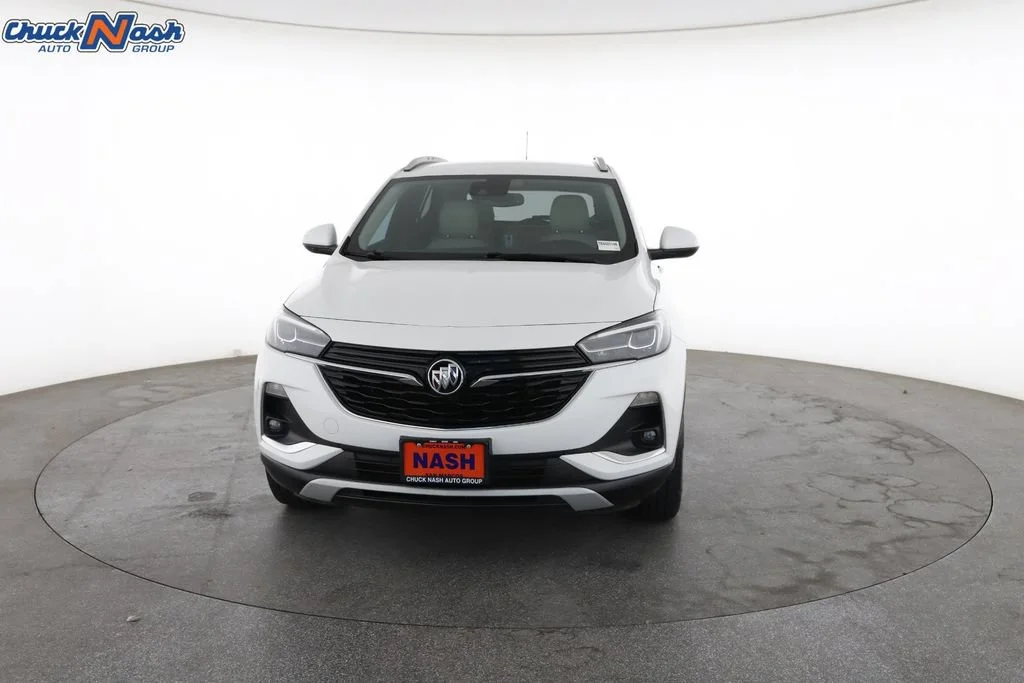 Used 2022 SUMMIT WHITE Buick Essence image 4