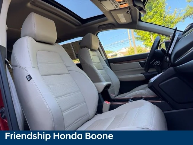 Used 2019 Red Honda Touring image 54