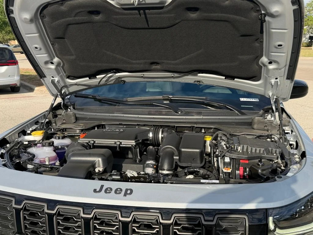 New 2026 Silver Jeep Laredo image 20