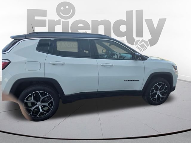 Used 2024 White Jeep Limited image 4