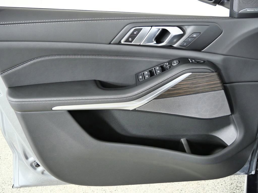 Certified Used 2026 Skyscraper Grey Metallic BMW xDrive40i image 39