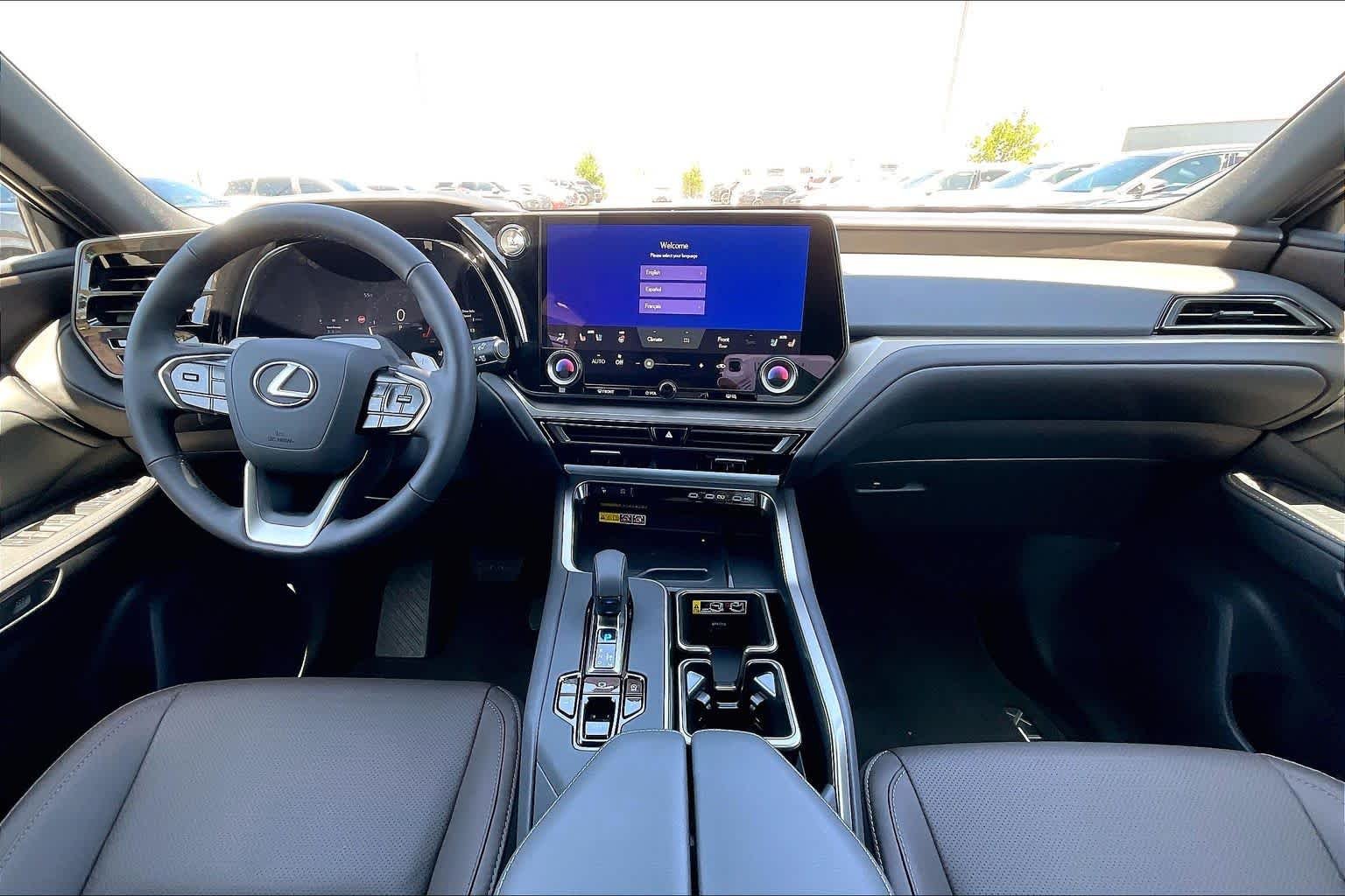 View vehicle photo 5