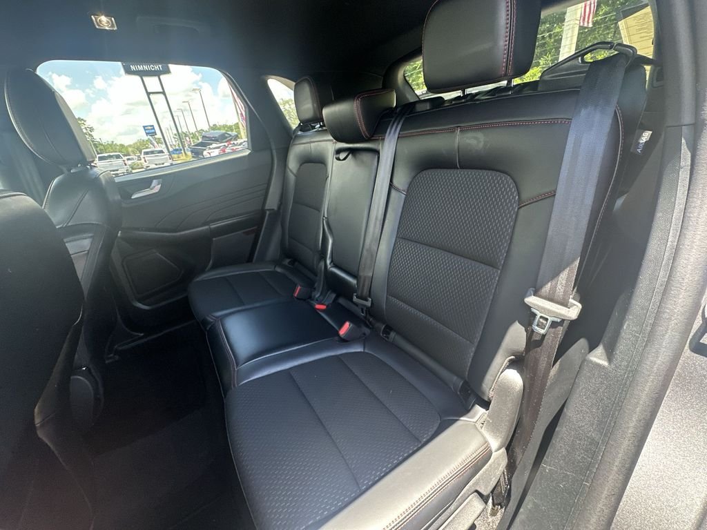 Used 2025 Gray Ford ST-Line image 26