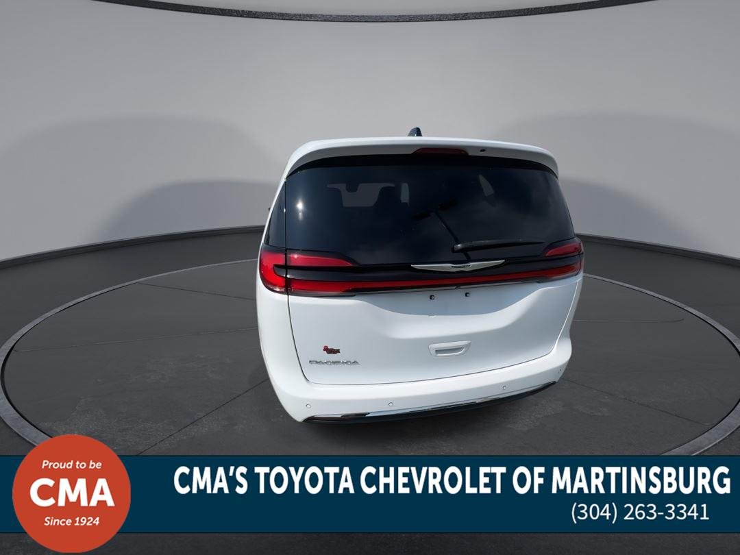 Used 2023 Bright White Clearcoat Chrysler Touring L image 7