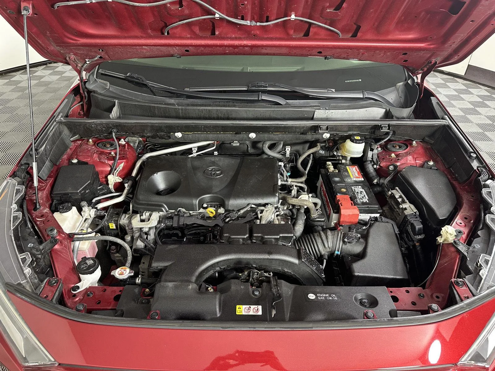 Used 2019 Ruby Flare Pearl Toyota XLE image 26