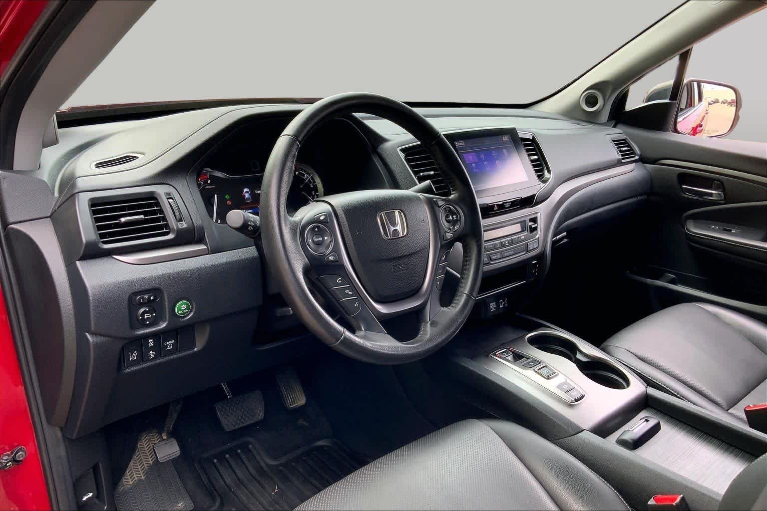 Certified Used 2021 Radiant Red Metallic Honda RTL image 18