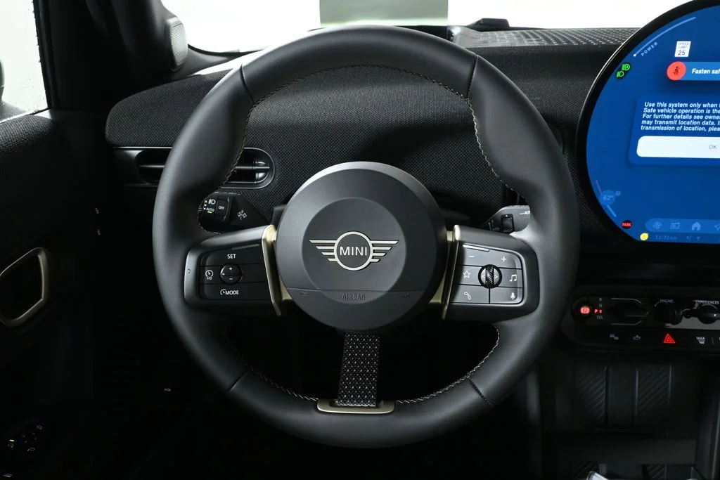 New 2027 Green MINI Cooper S image 18