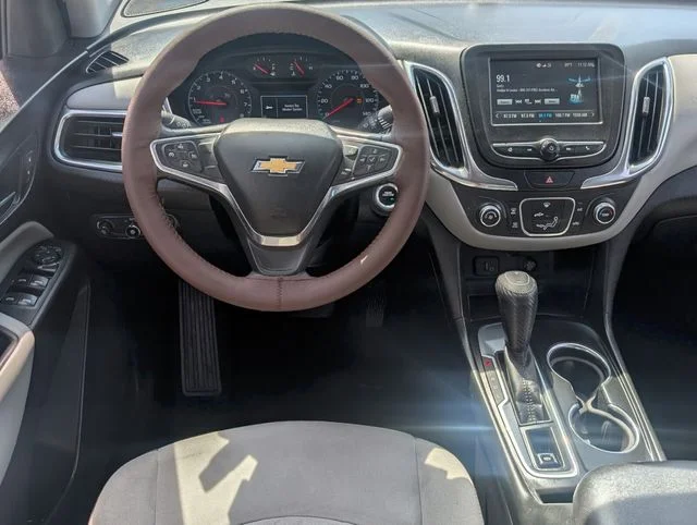 Used 2018 Silver Chevrolet LS image 12