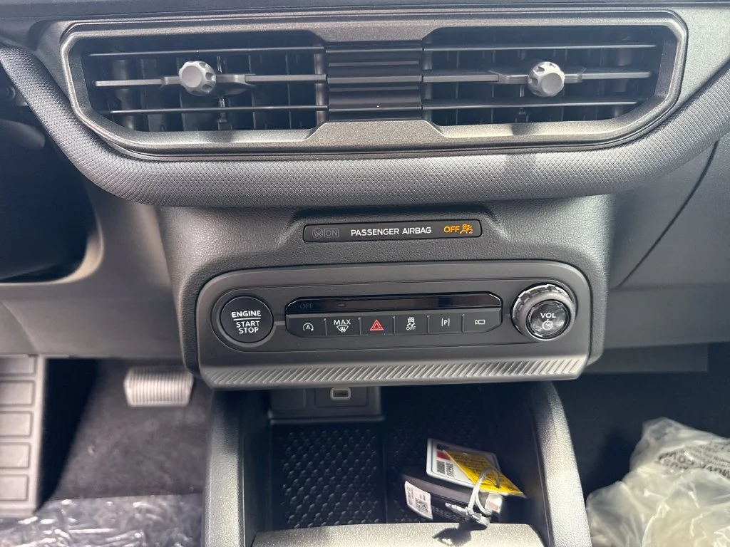 New 2026 Carbonized Gray Metallic Ford Outer Banks® image 22