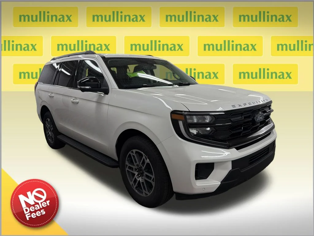 2026 Ford Expedition Active's photo