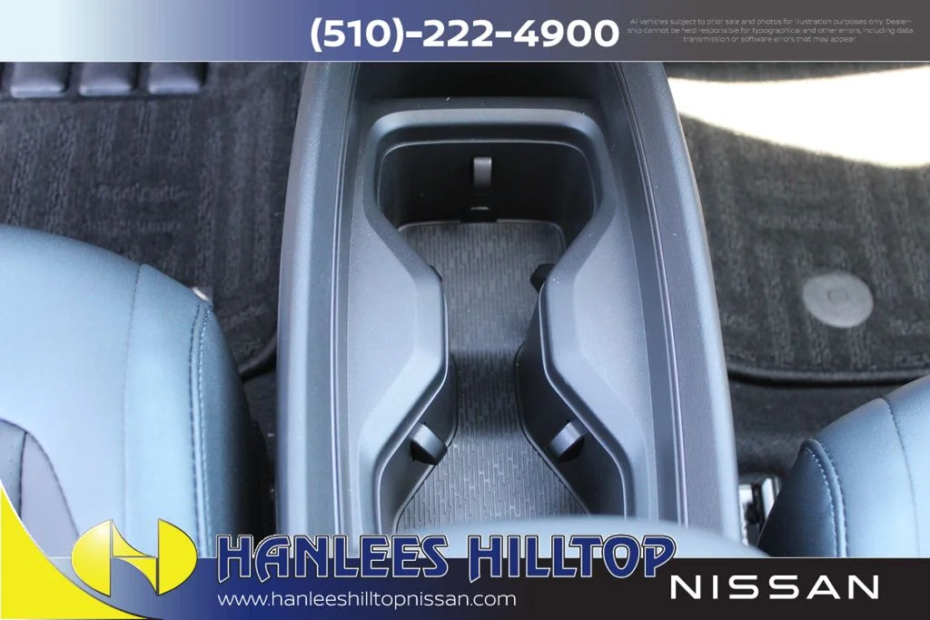 New 2026 Seabreeze Blue Pearl / Super Black Two-tone Nissan SV+ image 21