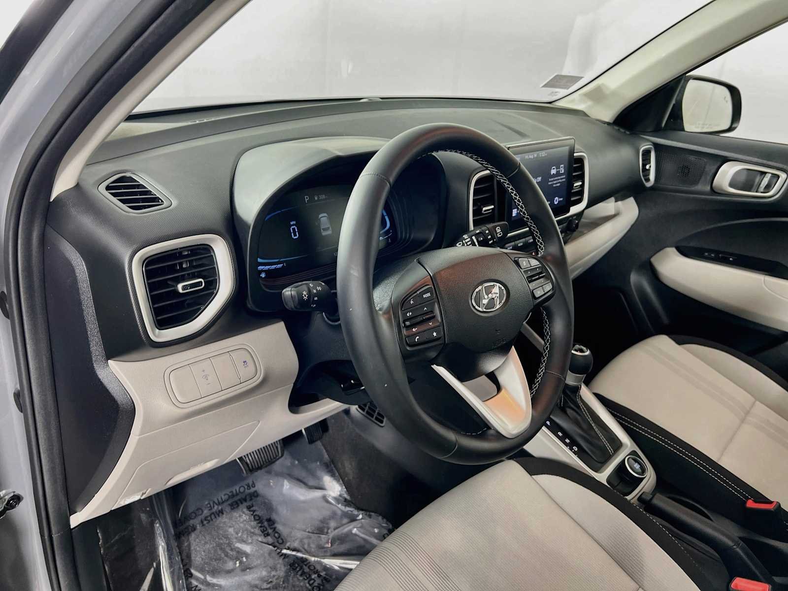 Used 2023 Galactic Gray Hyundai SEL image 9