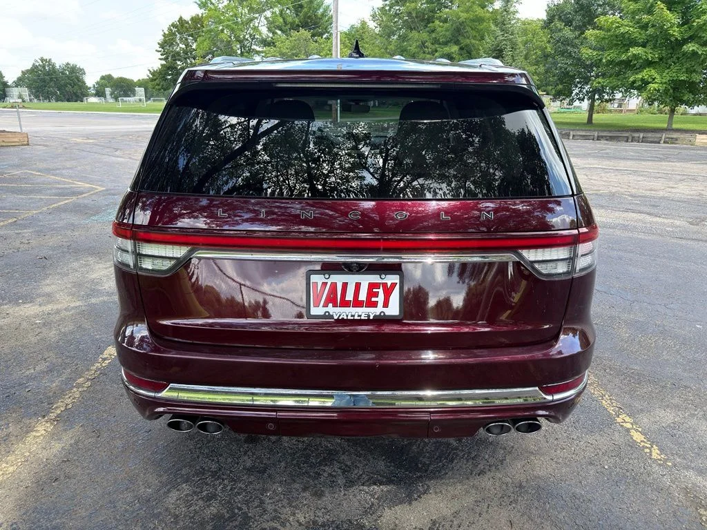 Used 2021 Red Lincoln Black Label image 15