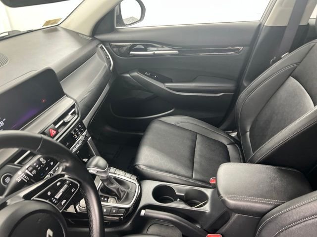 Used 2024 Gray Kia EX image 22