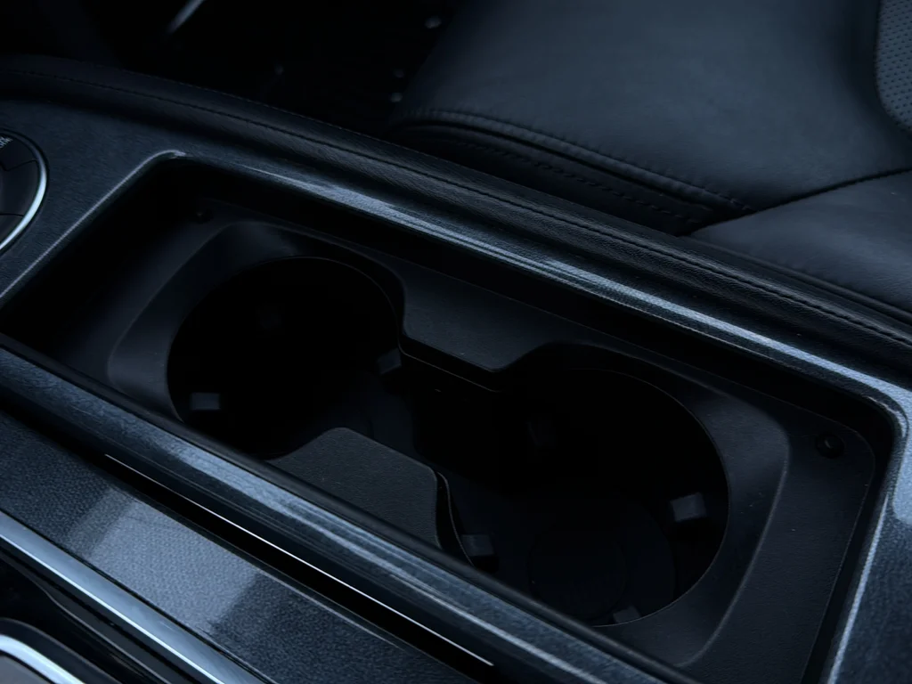 Used 2021 Super Black Nissan SL image 33