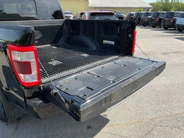 Used 2021 Black Ford Lariat image 59