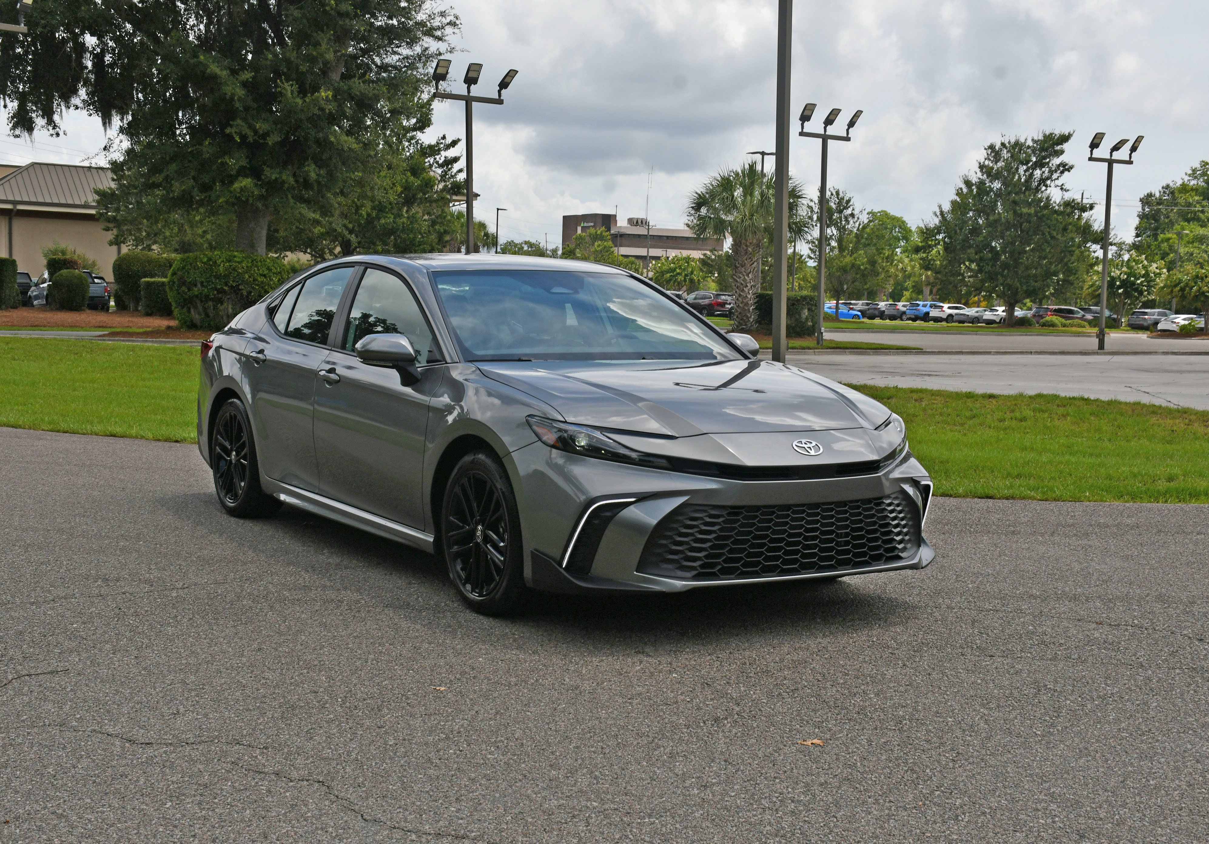 Used 2026  Toyota SE image 6