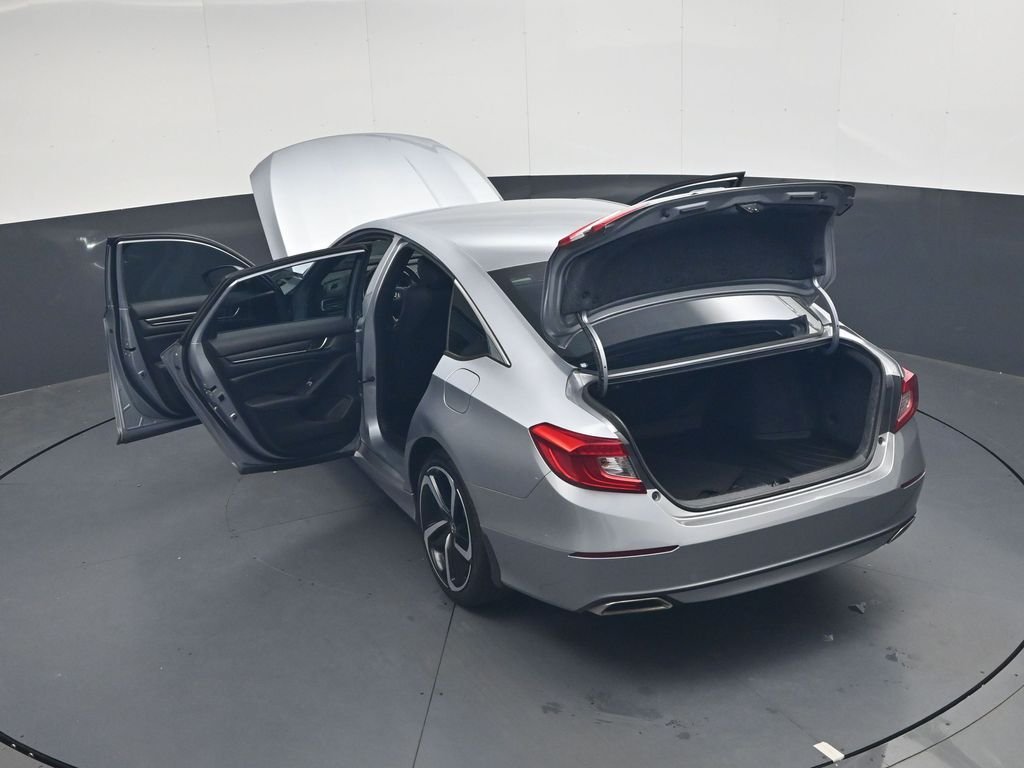Used 2020  Honda Sport image 42