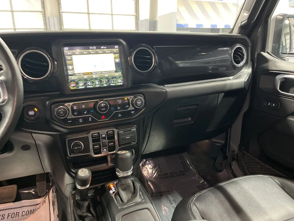 Used 2022 Gray Clearcoat Jeep Unlimited Sahara Altitude image 25