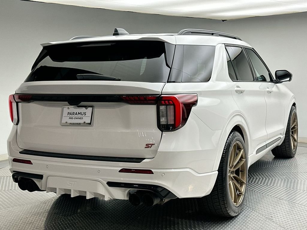 Used 2025 White Metallic Ford ST image 13
