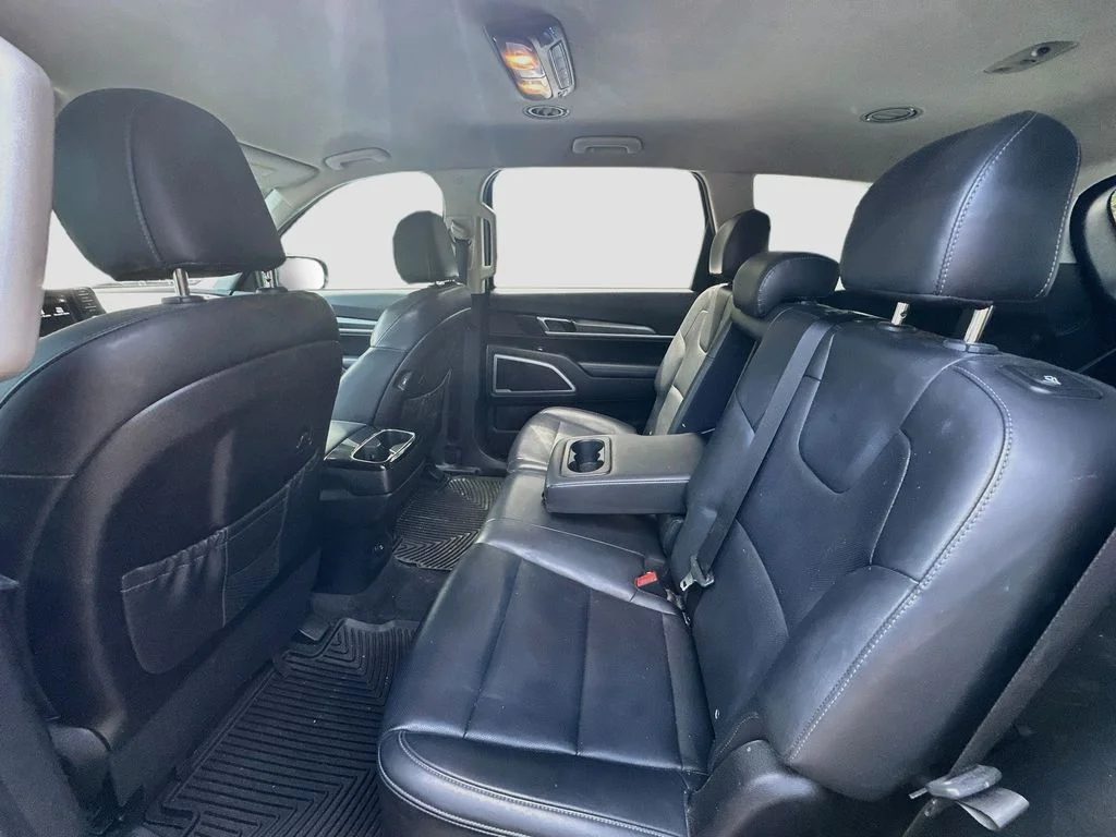 Used 2021 Grey Kia LX image 23