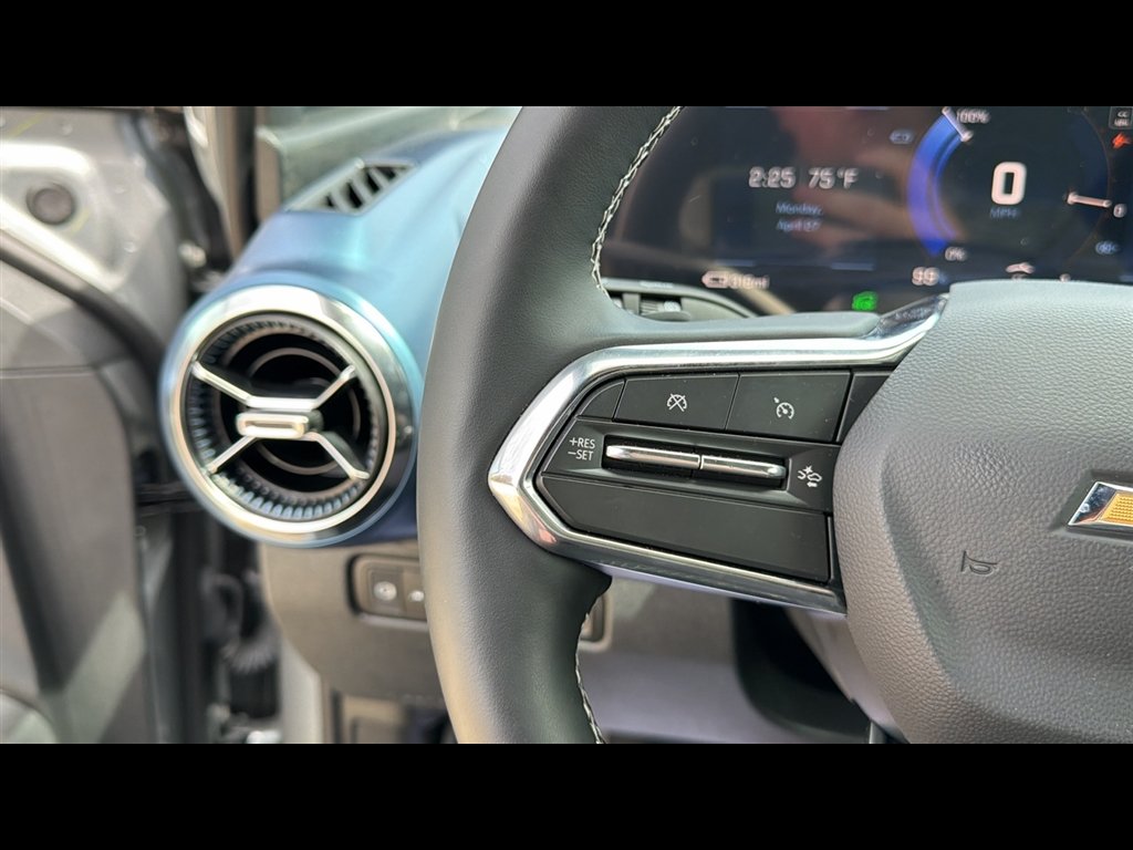 2026 Chevrolet Equinox EV 2LT - Photo 13