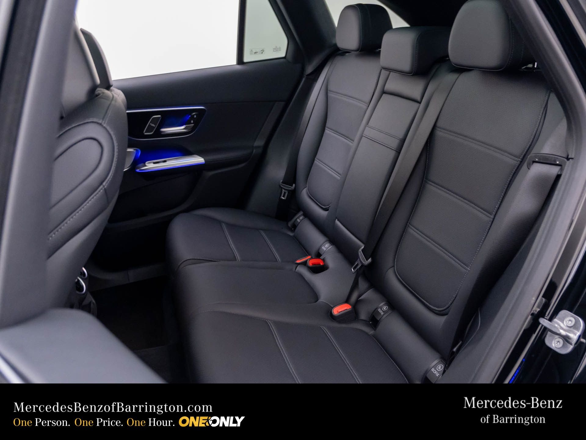 New 2026 Black Mercedes-Benz GLC 300 image 21