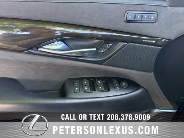 Used 2018  Cadillac Platinum Edition image 27