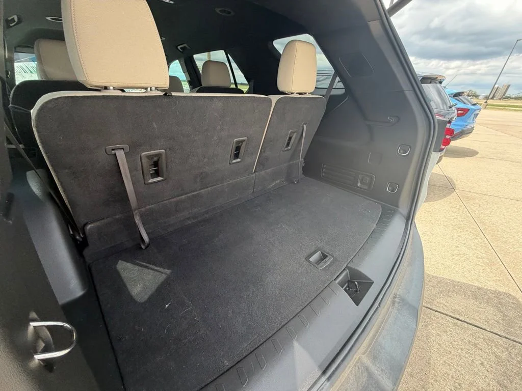 2023 Chevrolet Traverse 1LT - Photo 34