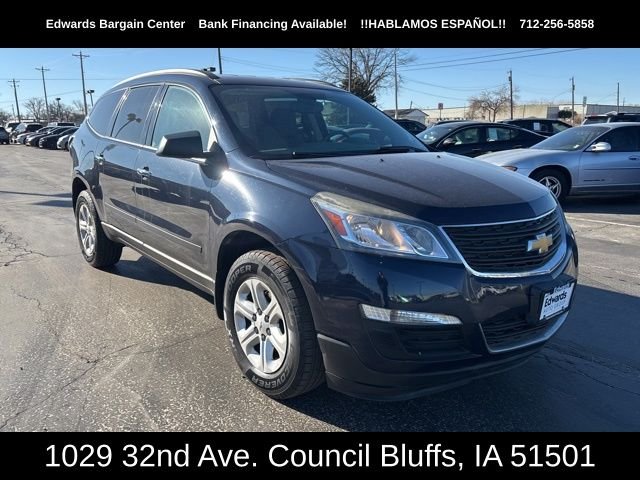 Used 2016 Chevrolet Traverse LS with VIN 1GNKRFEDXGJ118646 for sale in Council Bluffs, IA