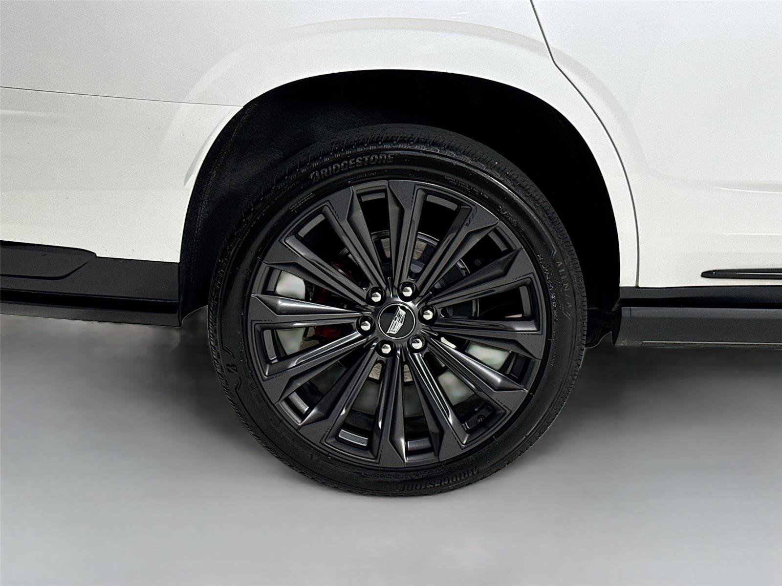 Used 2025 Crystal White Tricoat Cadillac AWD V-Series | Rear TVs | Super Cruise image 45