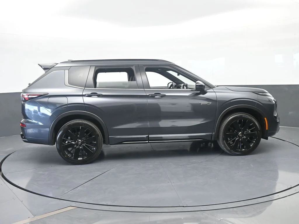 New 2026 Graphite Gray Mitsubishi BLACK EDITION S-AWC image 7