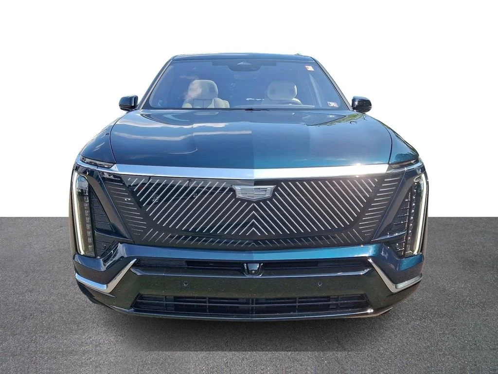2026 Cadillac VISTIQ Luxury - Photo 8