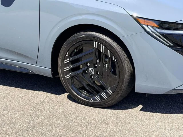 New 2026 Atlantic Gray Metallic Nissan SR image 7
