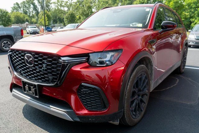 Used 2026 Red Mazda 3.3 Turbo Premium image 1