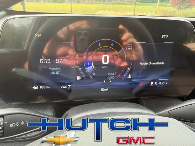 New 2027 Lakeshore Blue Metallic Chevrolet LT image 24