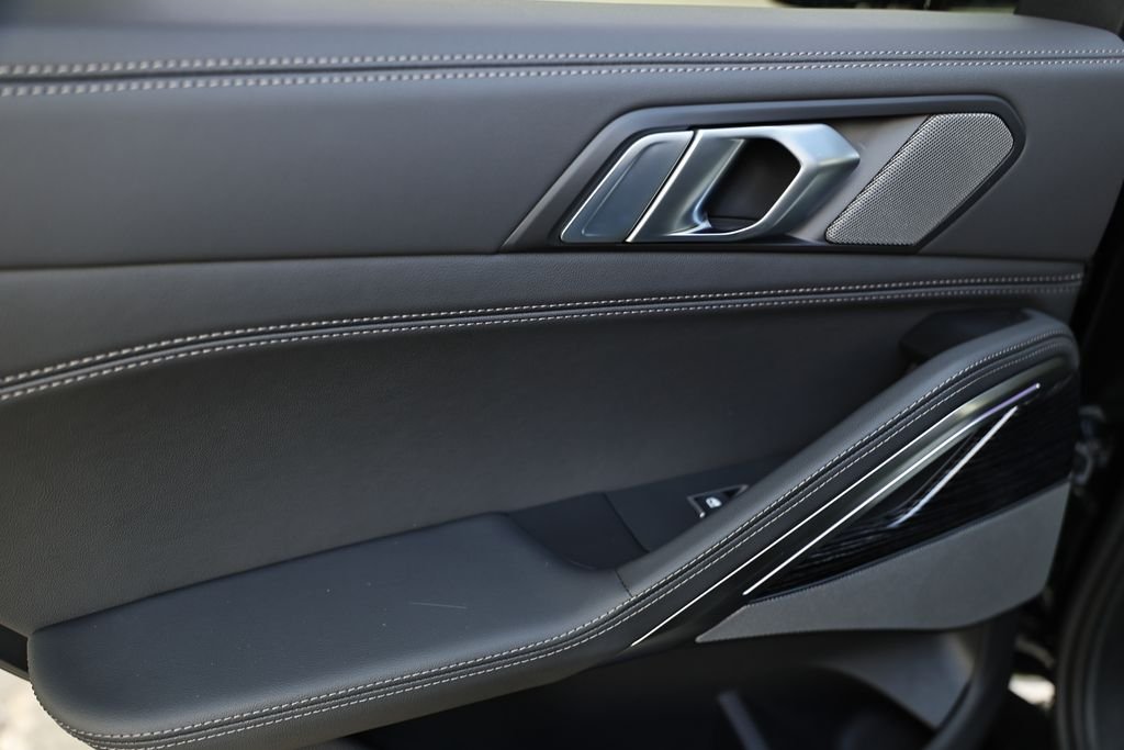 New 2027 Black Sapphire Metallic BMW xDrive40i image 23