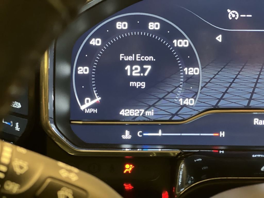 2024 GMC Sierra 1500 SLE - Photo 15