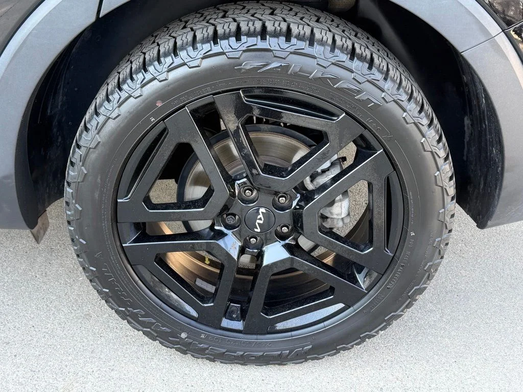 2024 Kia Telluride EX X-Line - Photo 11