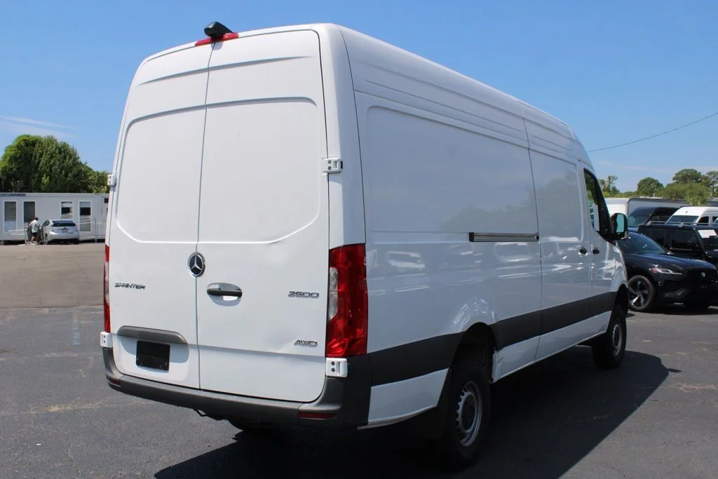 Used 2024 White Mercedes-Benz 170" All Wheel Drive image 6