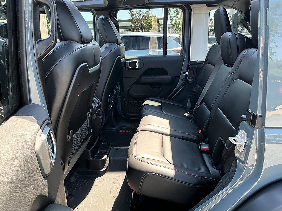 Used 2025 Anvil Clearcoat Jeep Rubicon image 23