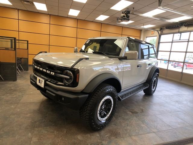New 2026 Avalanche Gray Ford Outer Banks® image 3