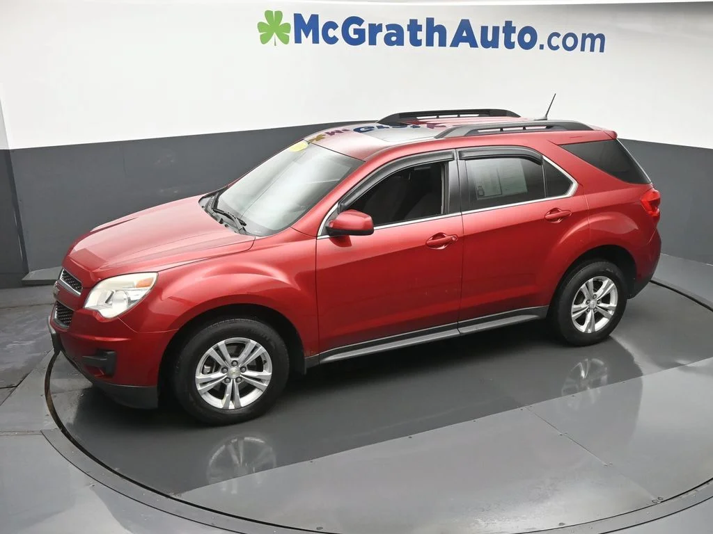 Used 2013 Red Chevrolet LT image 24