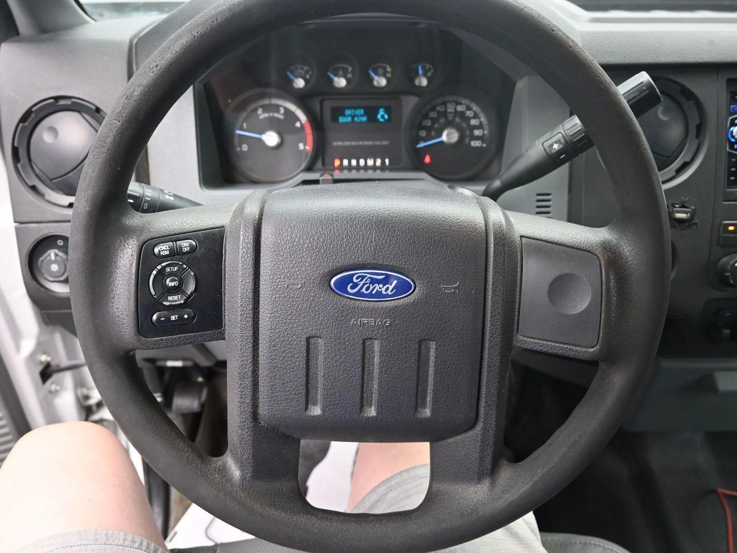 Used 2015 Oxford White Ford XL image 19