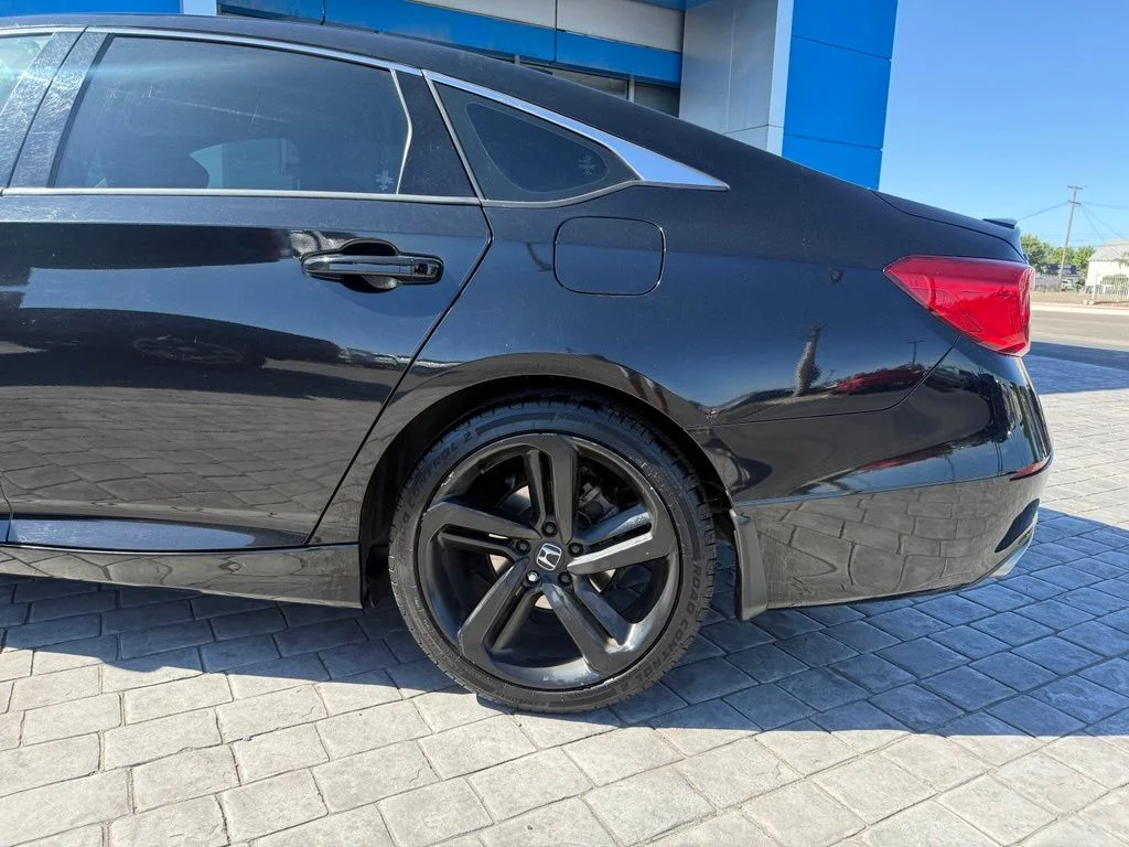 Used 2020 Black Honda Sport image 13