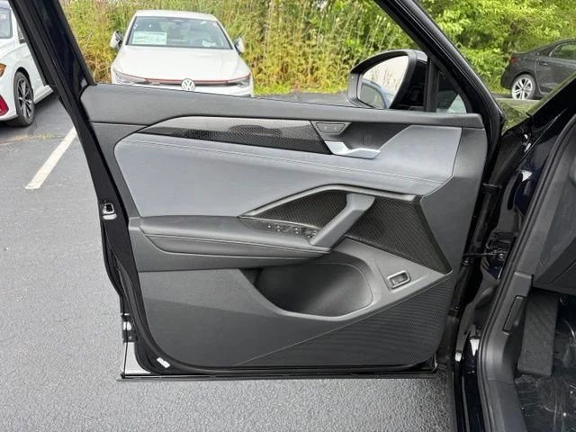 New 2026 Deep Black Pearl Volkswagen 2.0T SE image 14
