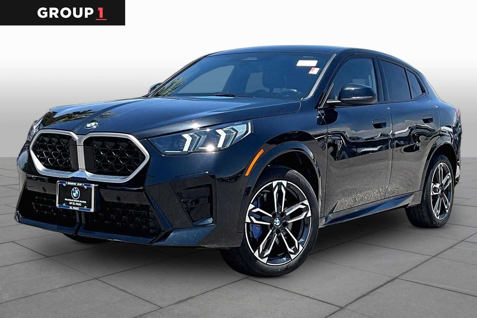 Used 2025  BMW xDrive28i image 1